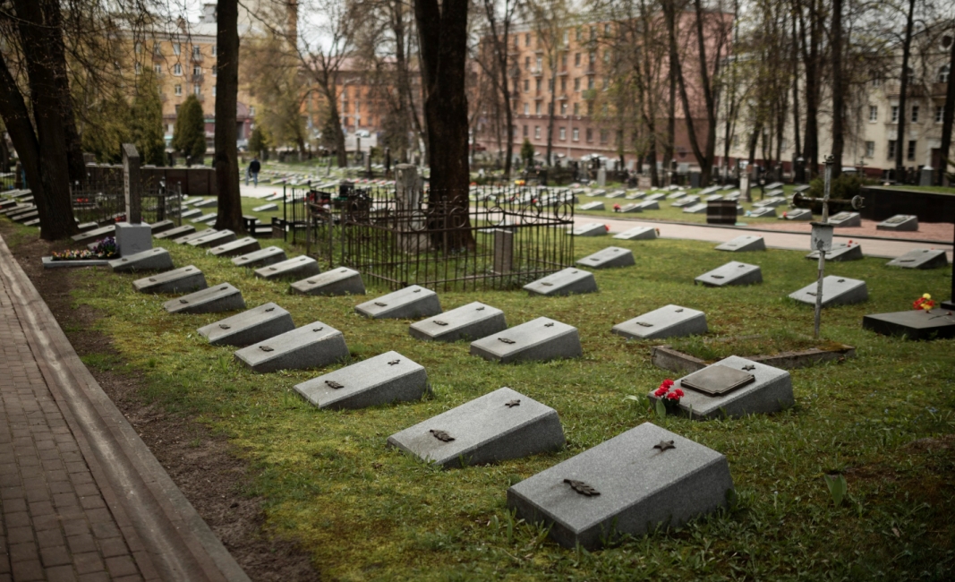 Zakończenie renowacji historycznych grobów wojennych w Lublinie planowane na listopad