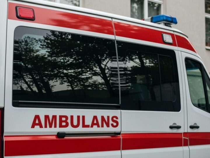 Ferie w bezpieczeństwie: Policjanci edukują dzieci o zagrożeniach zimowych