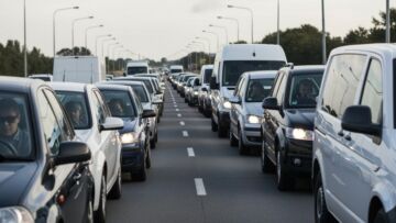 Kolejka tirów do Hrebennego sięga już Zamościa